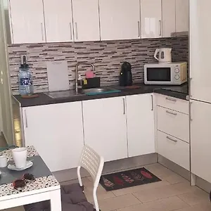 Mantra Del Sur Apartment